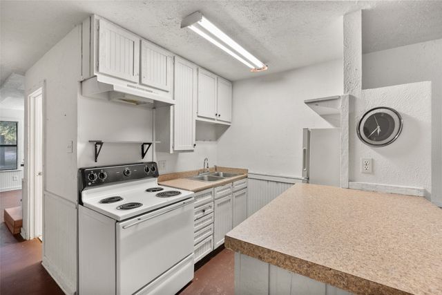 3128 Emhouse Road, Corsicana, TX 75110