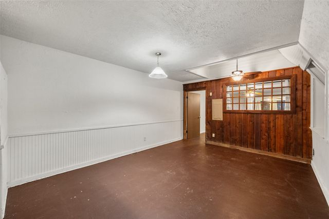 3128 Emhouse Road, Corsicana, TX 75110