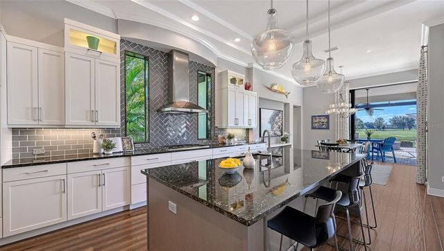 15810 CASTLE PARK TERRACE, Lakewood Ranch, FL 34202