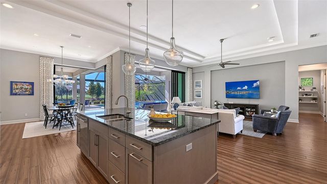 15810 CASTLE PARK TERRACE, Lakewood Ranch, FL 34202