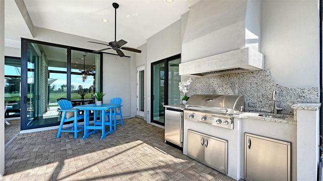 15810 CASTLE PARK TERRACE, Lakewood Ranch, FL 34202