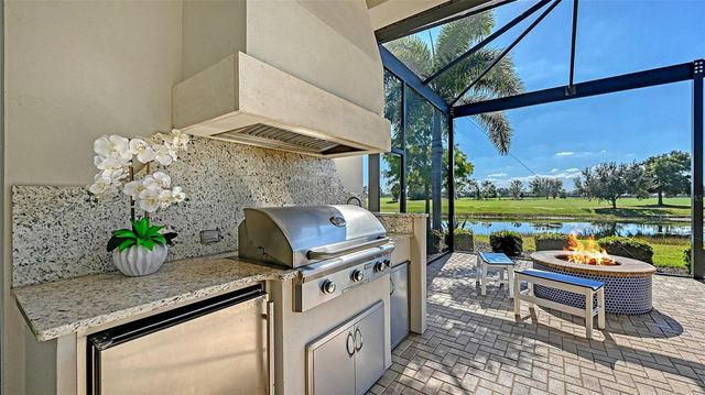 15810 CASTLE PARK TERRACE, Lakewood Ranch, FL 34202