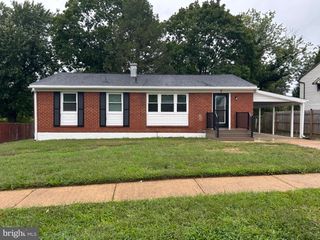 5 ADRIAN CT, Newark, DE 19713