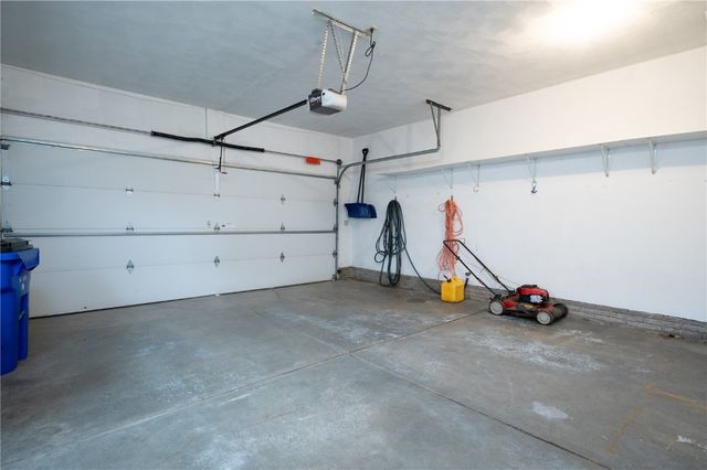 3724 2nd Avenue SW, Cedar Rapids, IA 52404