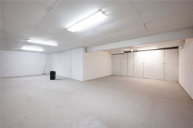 3724 2nd Avenue SW, Cedar Rapids, IA 52404