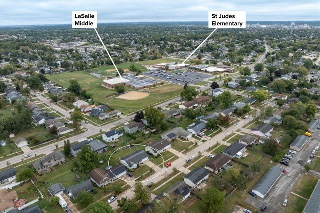 3724 2nd Avenue SW, Cedar Rapids, IA 52404