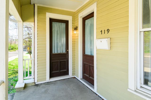 719 W 11th Street, Bloomington, IN 47404