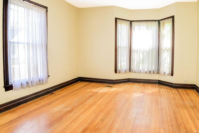 719 W 11th Street, Bloomington, IN 47404