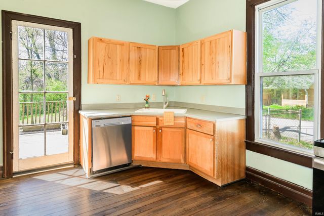 719 W 11th Street, Bloomington, IN 47404