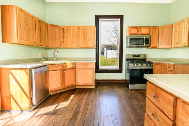 719 W 11th Street, Bloomington, IN 47404