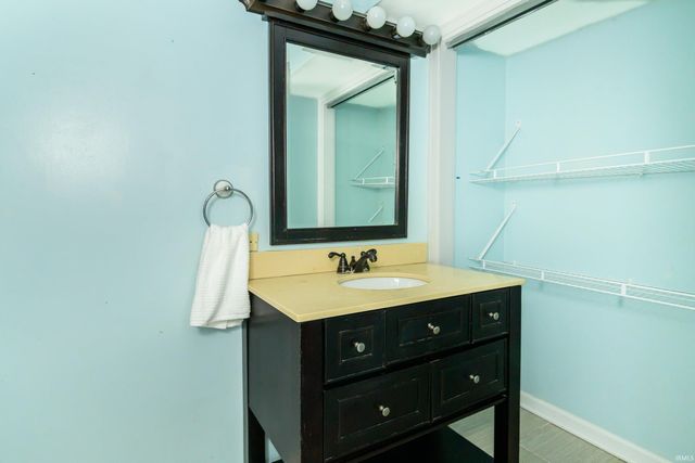 719 W 11th Street, Bloomington, IN 47404