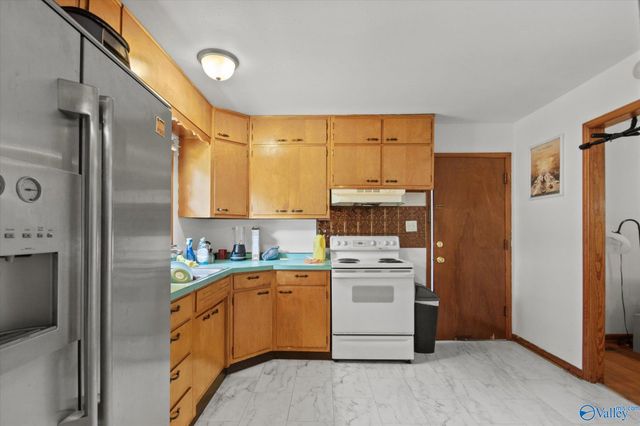 2917 Ford Place NW, Huntsville, AL 35810