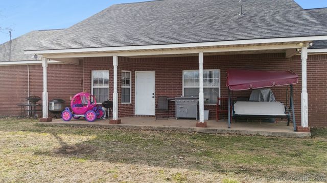 511 Rhonda Street, Pryor, OK 74361