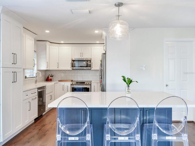 3219 W SAN JUAN STREET B, Tampa, FL 33629