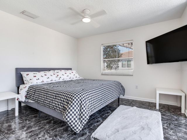 3219 W SAN JUAN STREET B, Tampa, FL 33629