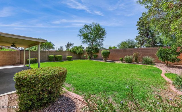 2315 E EDNA Avenue, Phoenix, AZ 85022