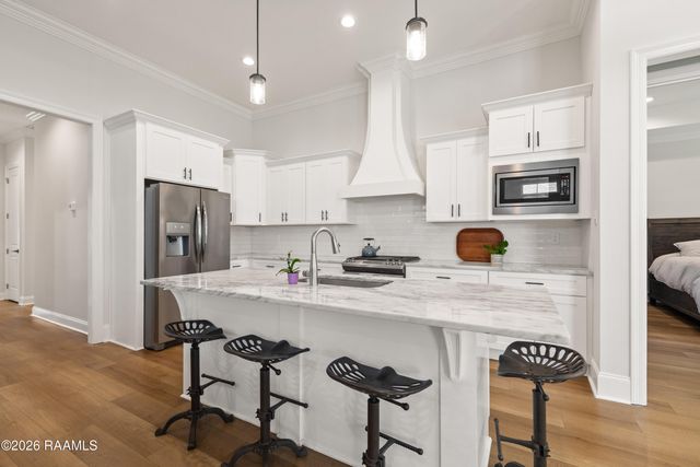 212 Redfern Street, Lafayette, LA 70508