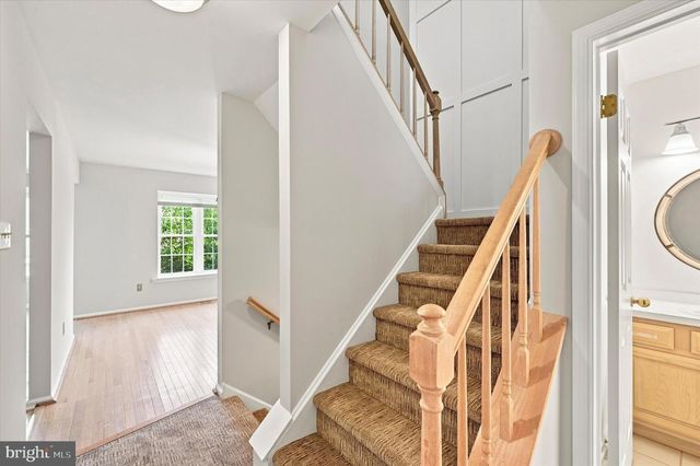 1 FORSYTHIA CT, Lafayette Hill, PA 19444
