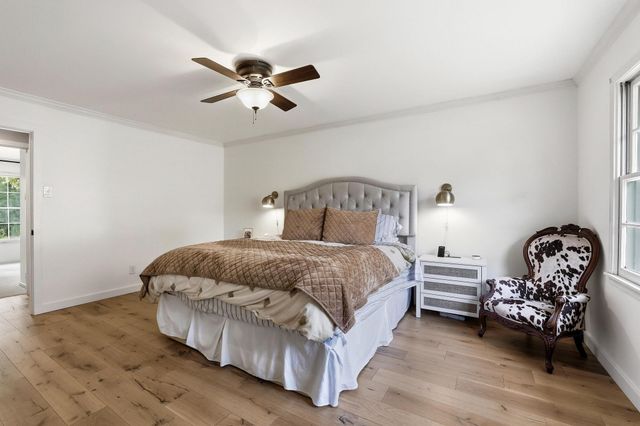 10106 Crestover Circle, Dallas, TX 75229