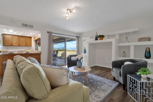 16002 E EL LAGO Boulevard, Fountain Hills, AZ 85268