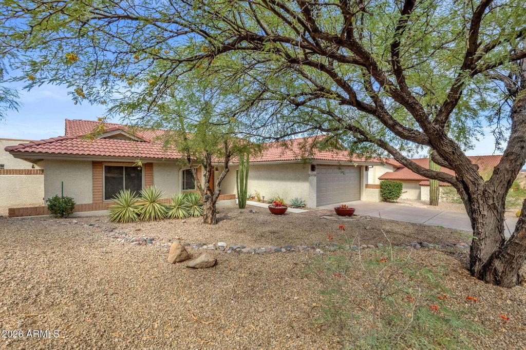 16002 E EL LAGO Boulevard, Fountain Hills, AZ 85268 — photo 2
