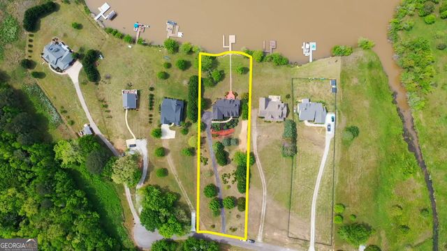 1031 Shoreline Drive, Madison, GA 30650