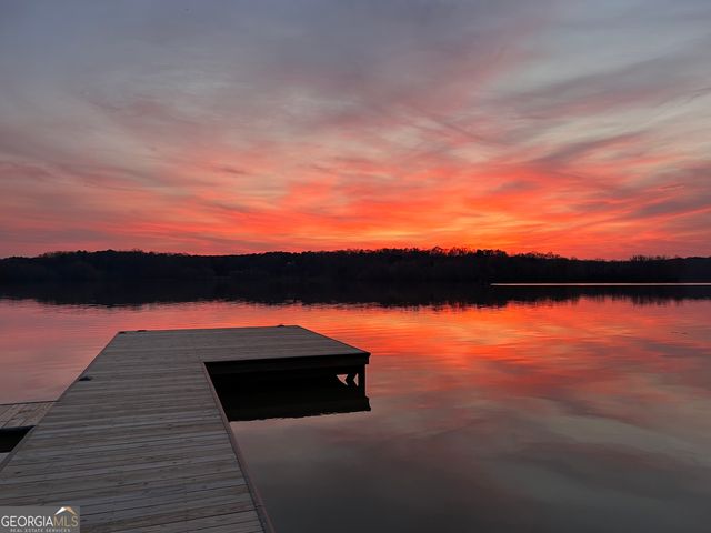 1031 Shoreline Drive, Madison, GA 30650