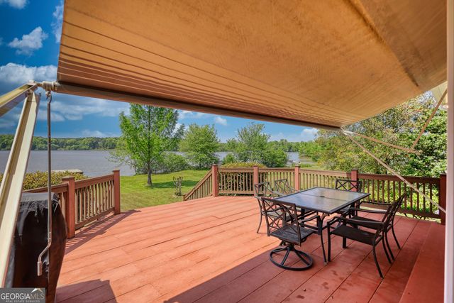 1031 Shoreline Drive, Madison, GA 30650