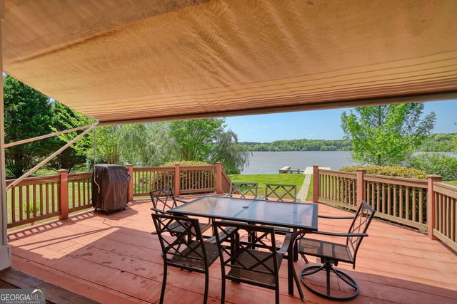1031 Shoreline Drive, Madison, GA 30650