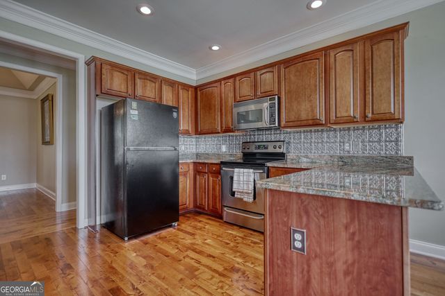 1031 Shoreline Drive, Madison, GA 30650