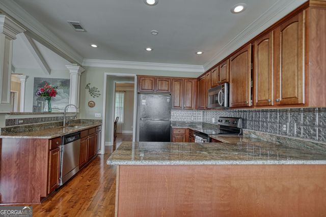 1031 Shoreline Drive, Madison, GA 30650