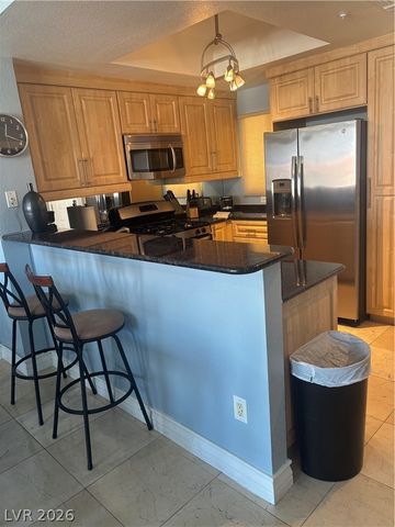 260 FLAMINGO Road 322, Las Vegas, NV 89169