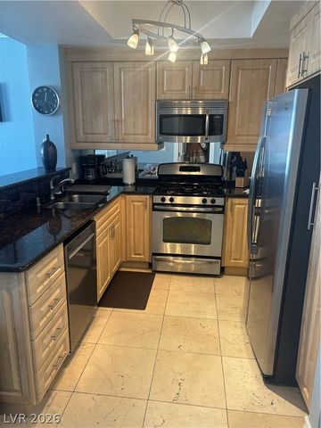 260 FLAMINGO Road 322, Las Vegas, NV 89169