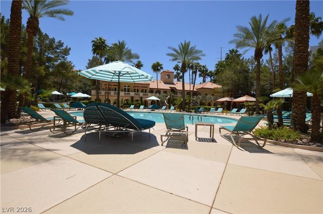 260 FLAMINGO Road 322, Las Vegas, NV 89169