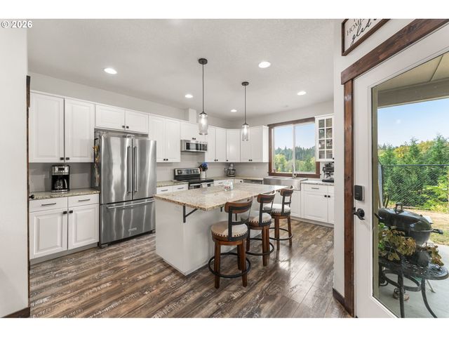 18515 Ne 191ST Cir, Brush Prairie, WA 98606