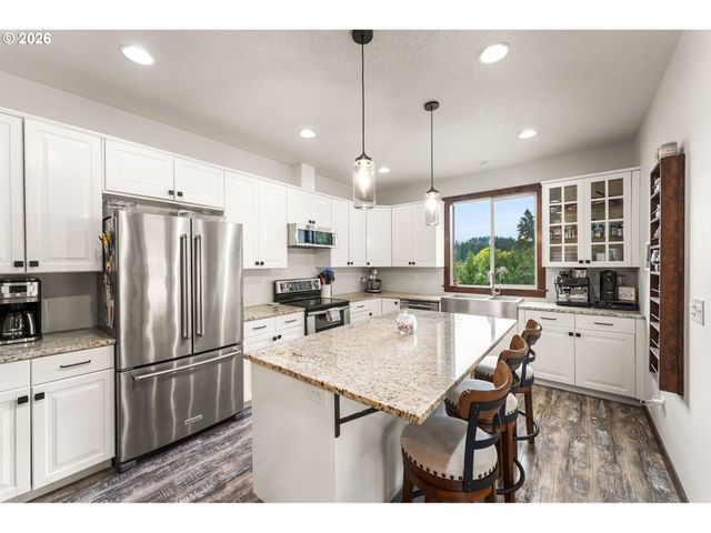 18515 Ne 191ST Cir, Brush Prairie, WA 98606