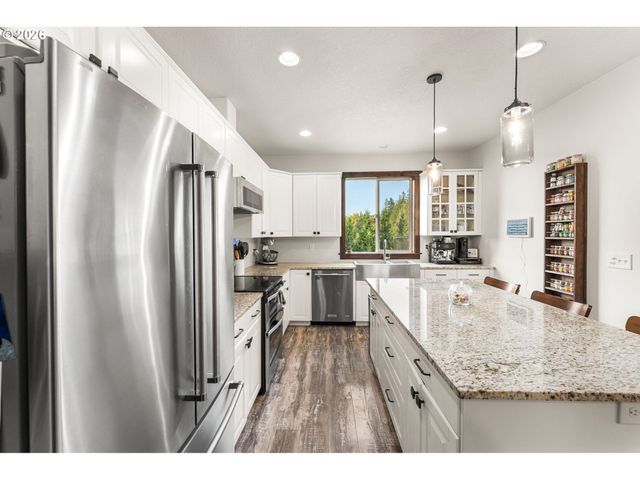 18515 Ne 191ST Cir, Brush Prairie, WA 98606