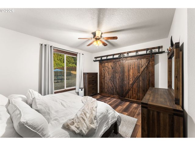 18515 Ne 191ST Cir, Brush Prairie, WA 98606