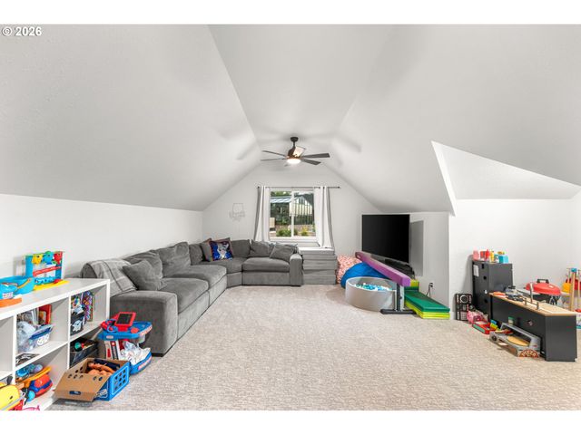 18515 Ne 191ST Cir, Brush Prairie, WA 98606