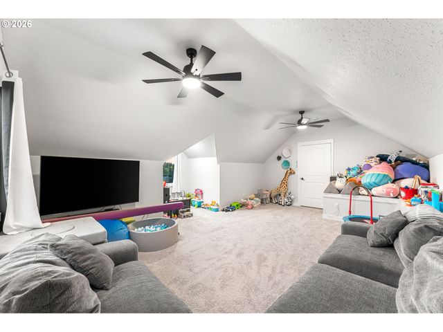 18515 Ne 191ST Cir, Brush Prairie, WA 98606
