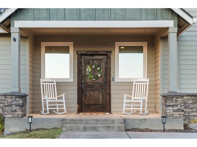 18515 Ne 191ST Cir, Brush Prairie, WA 98606