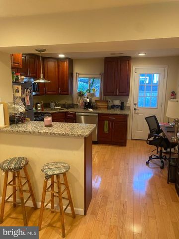 902 CANTRELL ST, Philadelphia, PA 19148