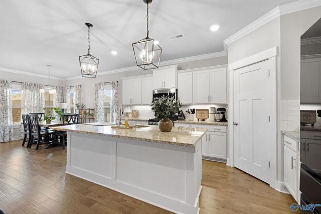 14778 Greenleaf Drive, Athens, AL 35613