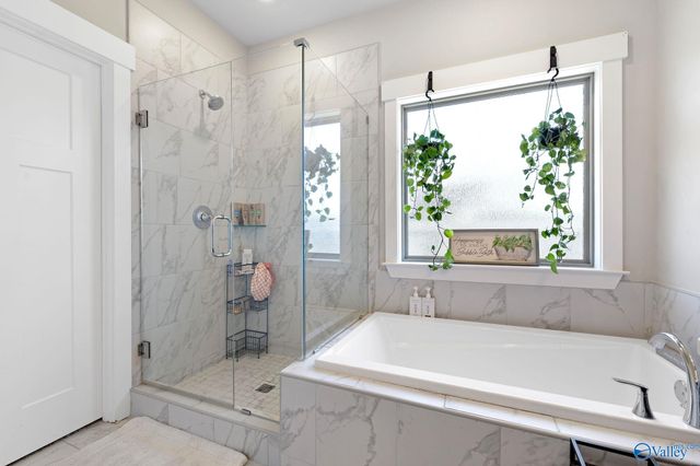 14778 Greenleaf Drive, Athens, AL 35613