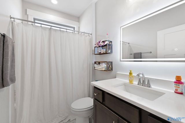 14778 Greenleaf Drive, Athens, AL 35613