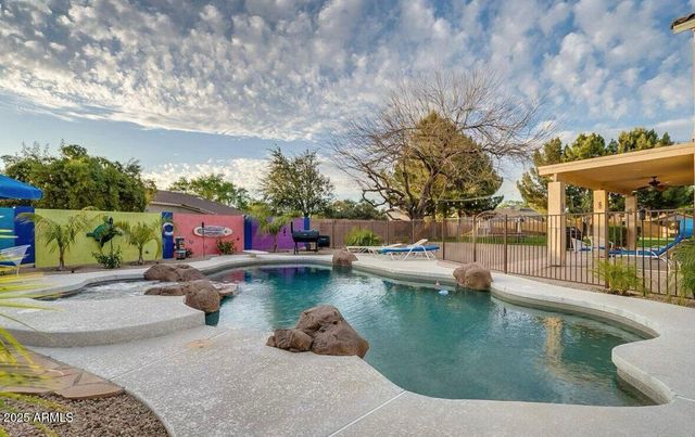1220 S Abilene Court, Gilbert, AZ 85233