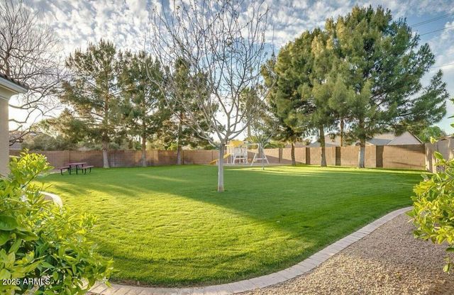 1220 S Abilene Court, Gilbert, AZ 85233