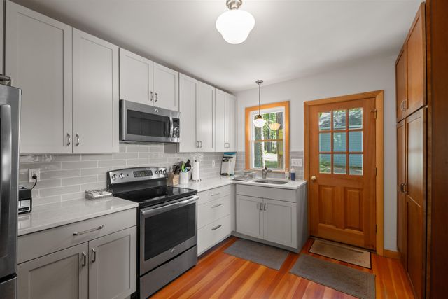 35 Oak Avenue, Effingham, NH 03882