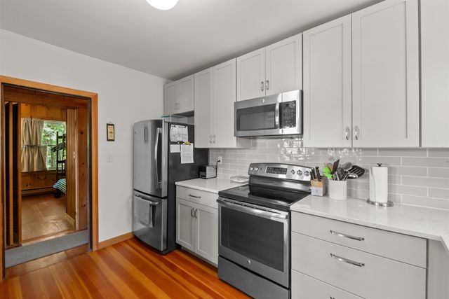 35 Oak Avenue, Effingham, NH 03882