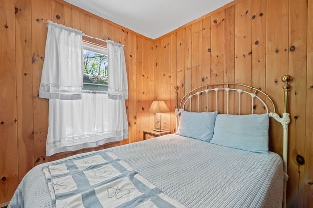 35 Oak Avenue, Effingham, NH 03882